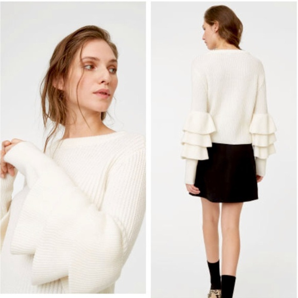 Club Monaco Asal Cream Ruffle Sleeve Sweater M